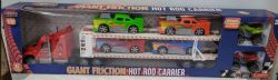 // MEGA MACHINES 1:32 -  CAMION SEMI REMORQUE AVEC VOITURES